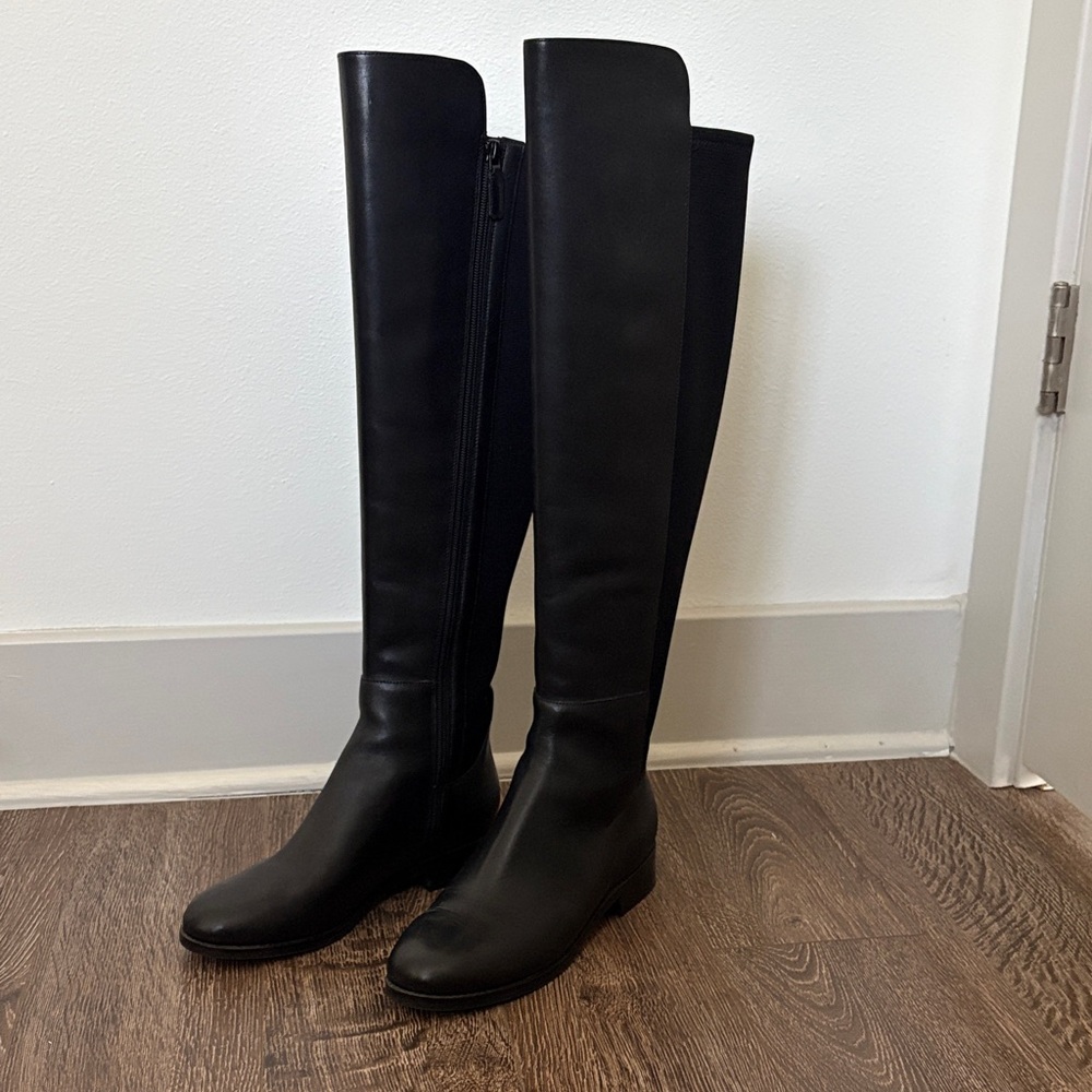 Elegant Black Knee-High Boots